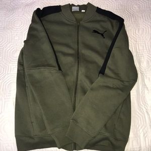 It’s a puma full zip up